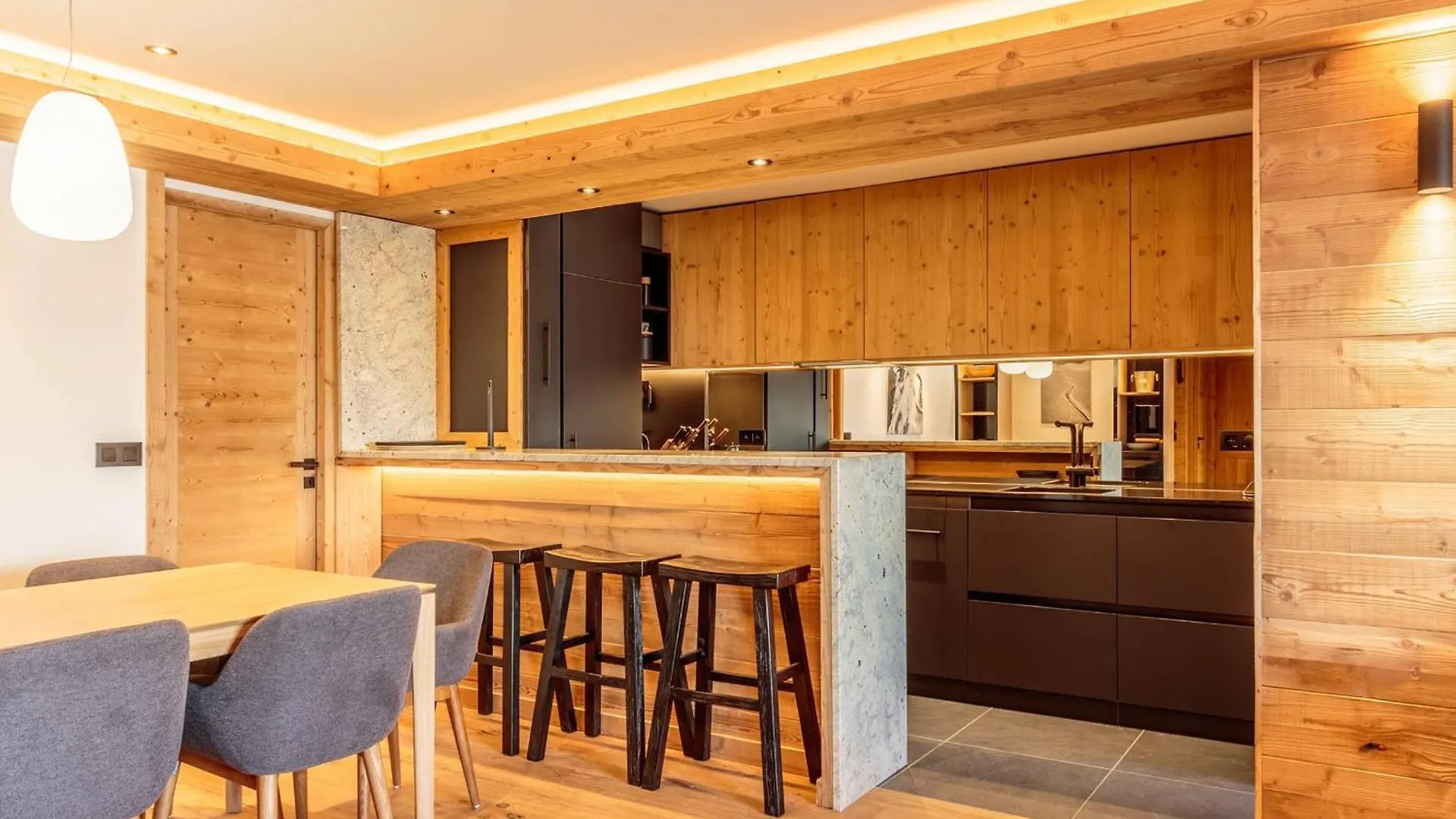 Chalet Renove Avec Spa, Piscine Et Parking, Pied Des Pistes - Fr-1-461-11 Saint-Martin-de-Belleville